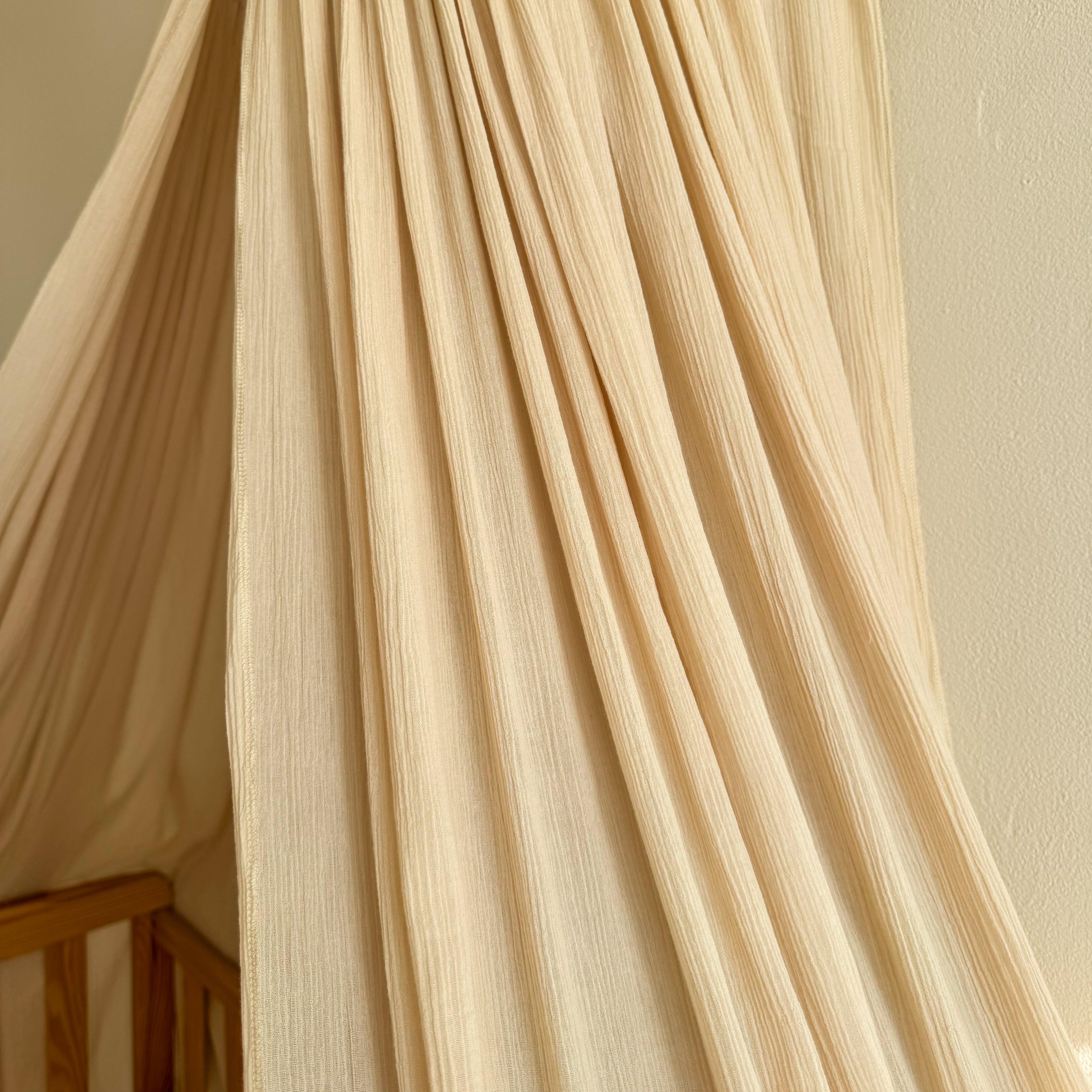 Gordijnen voor de Bedkroon